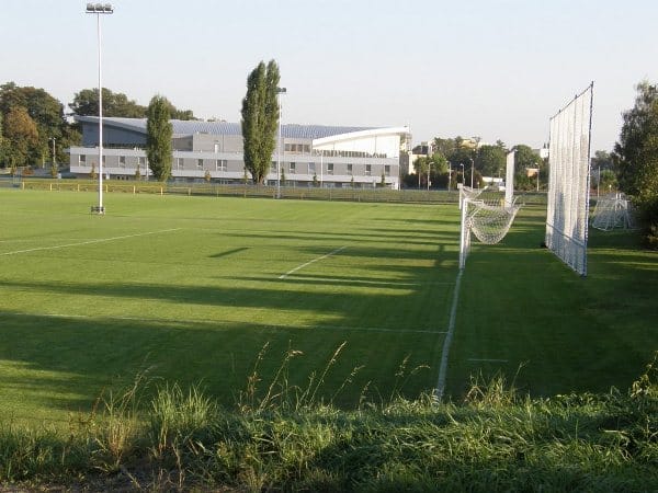 Víceúcelová sportovní hala Fotbalové hřiště